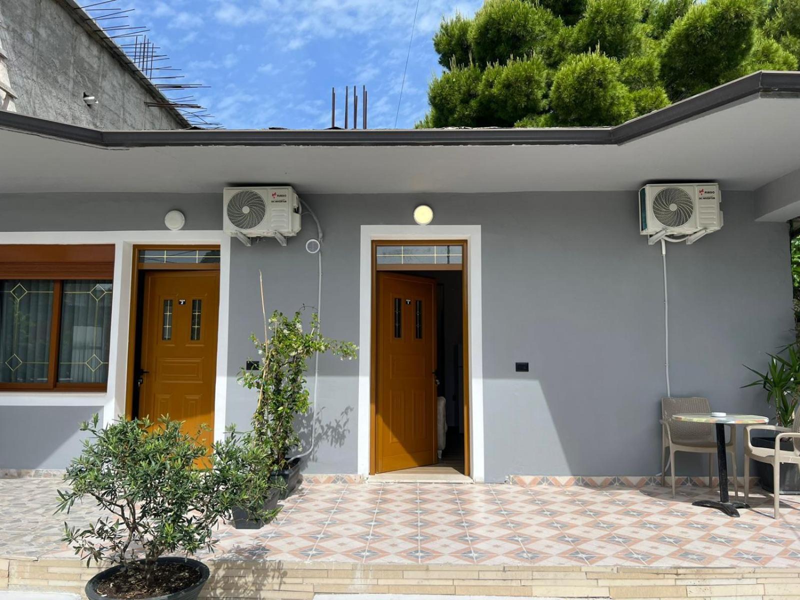 Guesthouse Vlorë Exterior foto